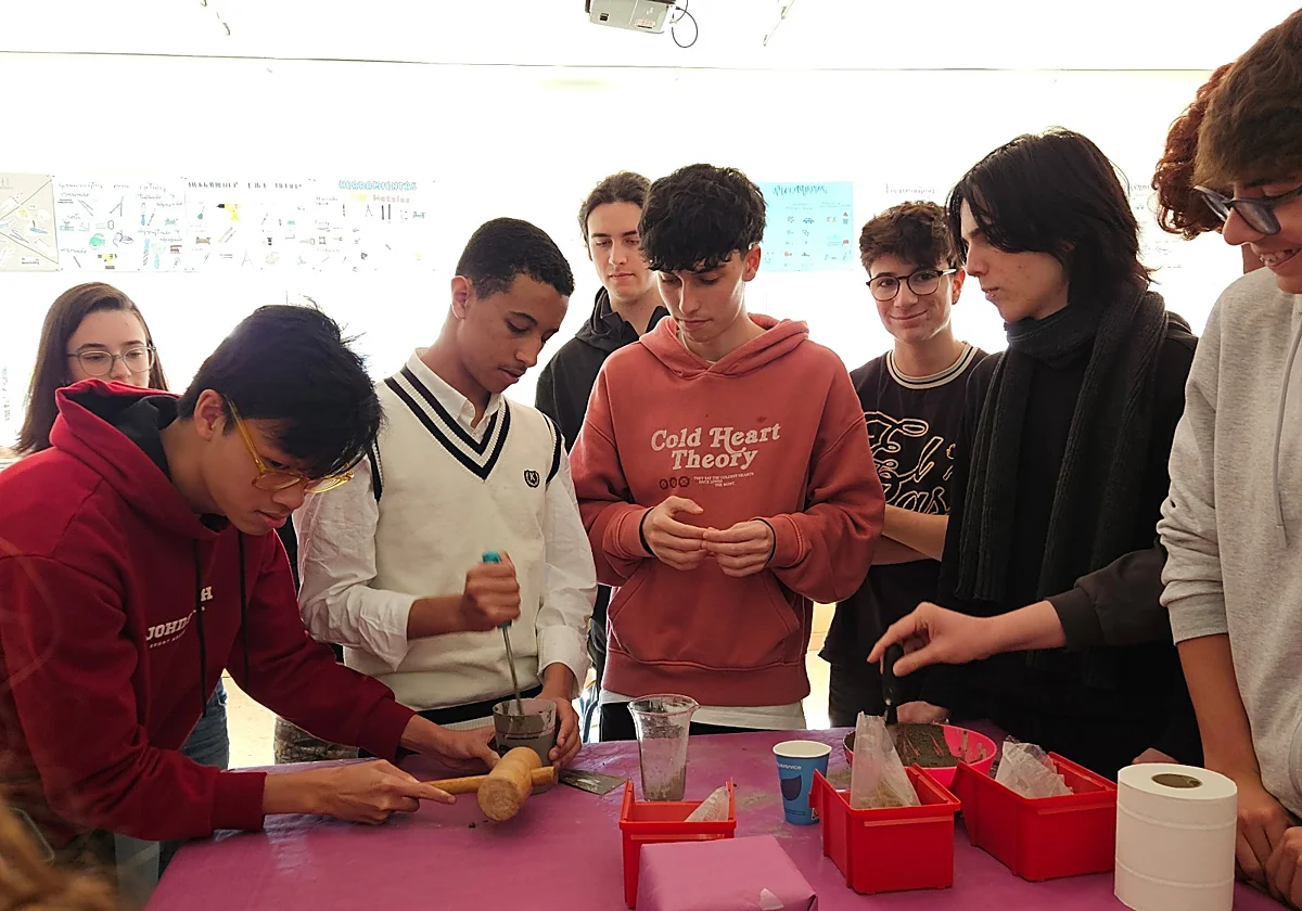 El 'reto del hormigón': Málaga busca a sus futuros aparejadores entre alumnos de instituto