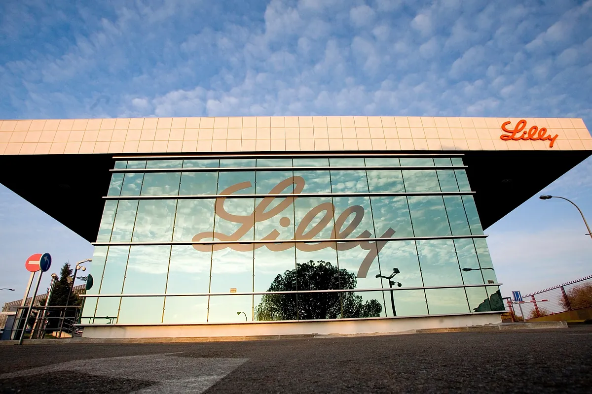 La retratrutida de Lilly consigue pérdidas de peso del 16,8% en unos 10 meses