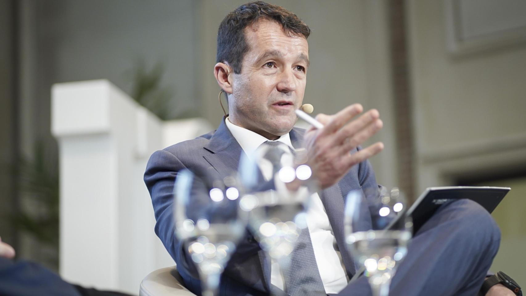 Indra entierra la integración con EM&E por petición de Escribano que resiste el asalto del Gobierno y la SEPI