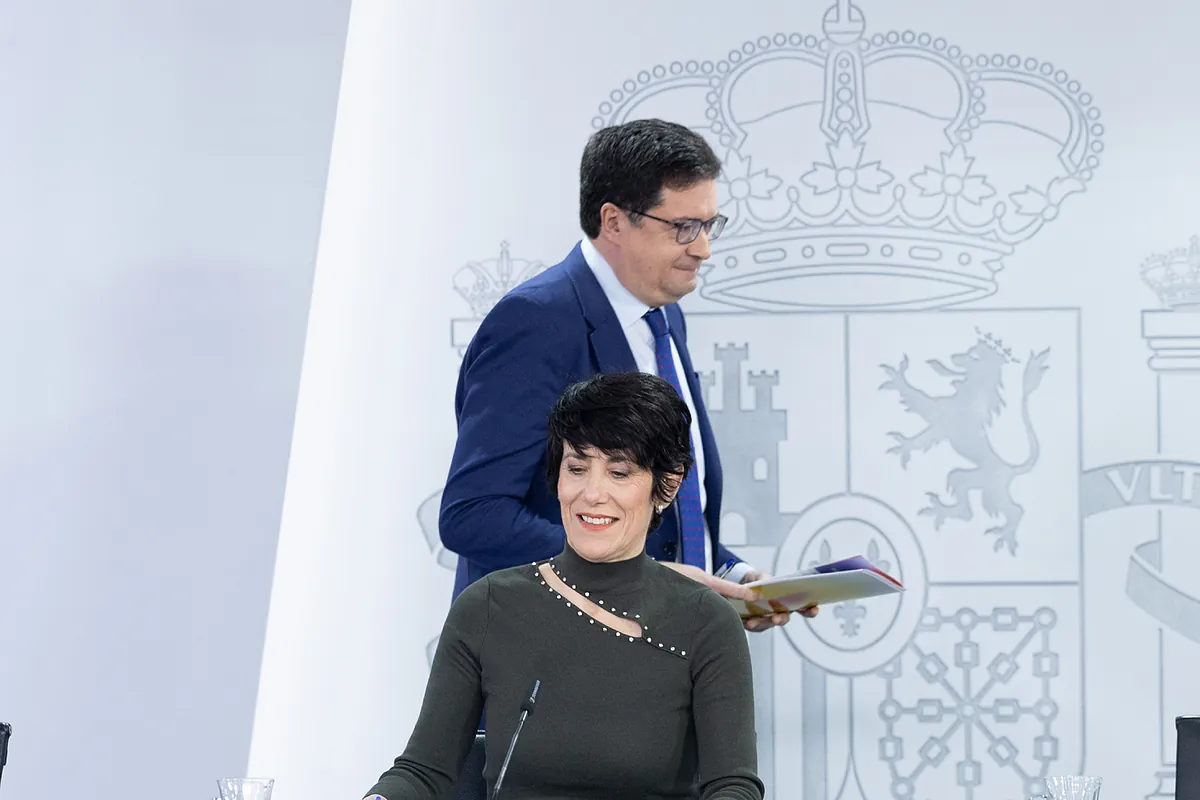 Bloqueo total a la jubilación parcial de más de 6.000 empleados públicos de la Administración