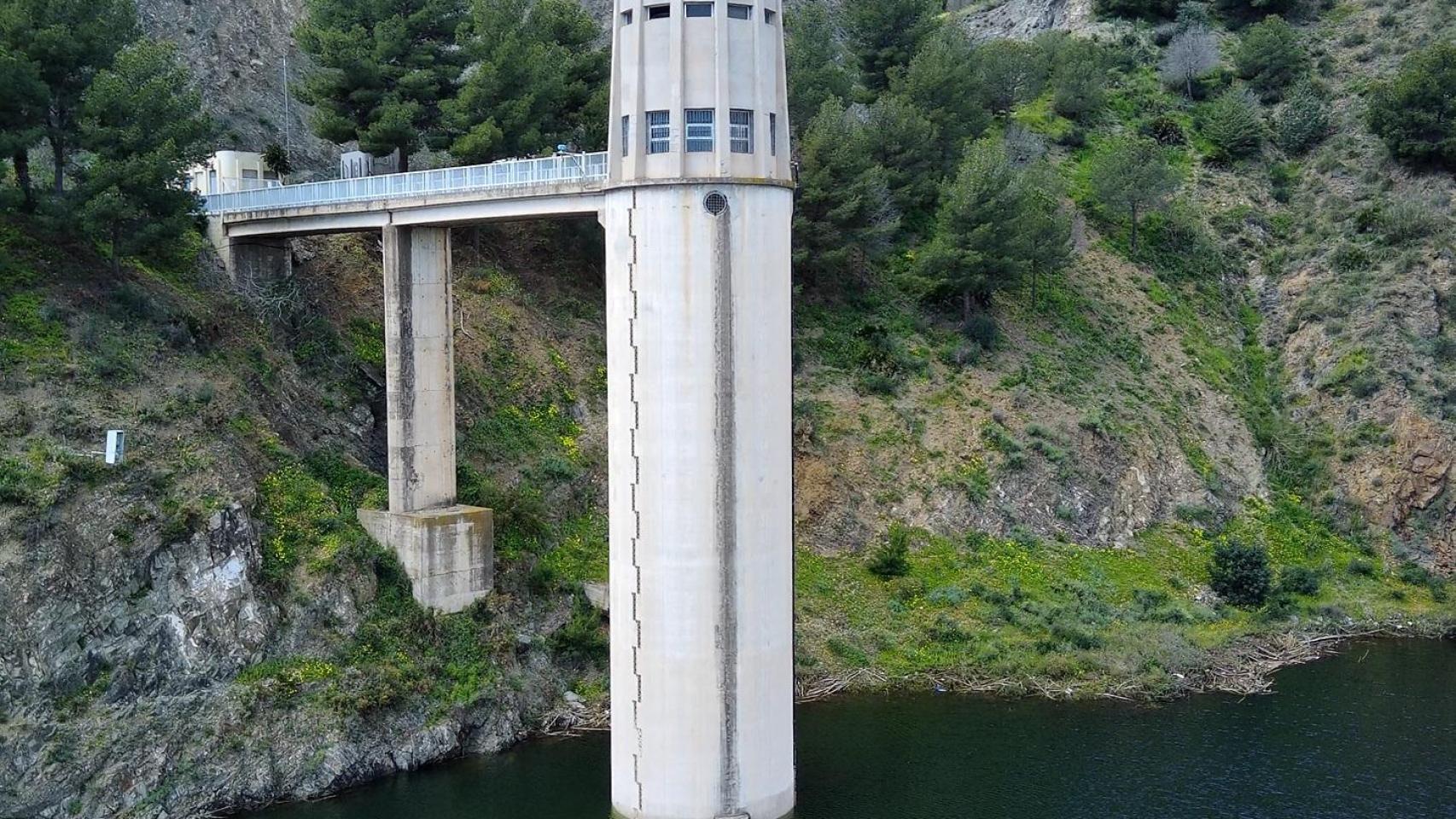 Los embalses de Málaga viven una imagen inédita: cuatro pantanos están al 100% al mismo tiempo