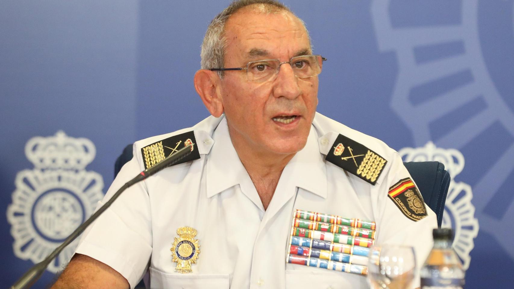 El exDAO comunica al juez que su denunciante le llamó 6 veces el día de la supuesta violación y se despidió con un 'adiós, cariño'