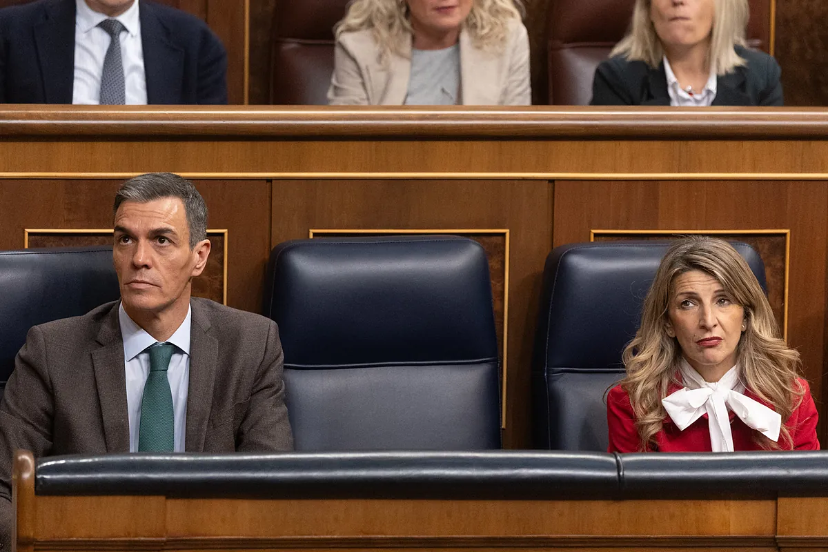 Arranca con retraso el Consejo de Ministros tras el enfrentamiento entre Sumar y el Gobierno