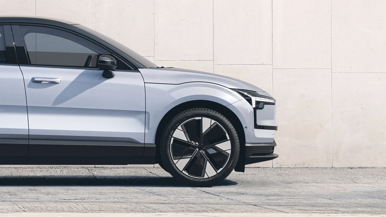 Mismo coche, misma tecnología, pero 15.800 € de diferencia: la injusticia de ser europeo y querer comprarte un coche eléctrico