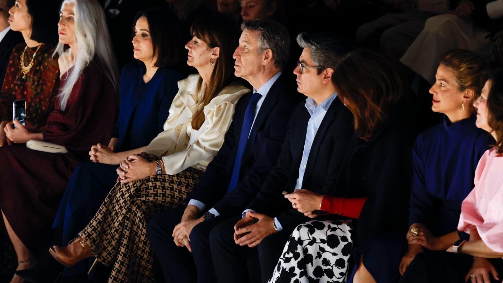 Alberto Núñez Feijóo apoya la moda nacional en Madrid: "El textil español es una industria muy potente en nuestro país"