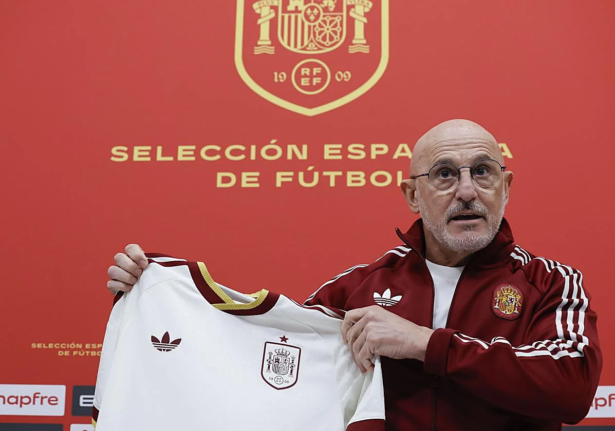 De la Fuente: «Tenemos cuatro porteros entre el 'top 10' mundial»