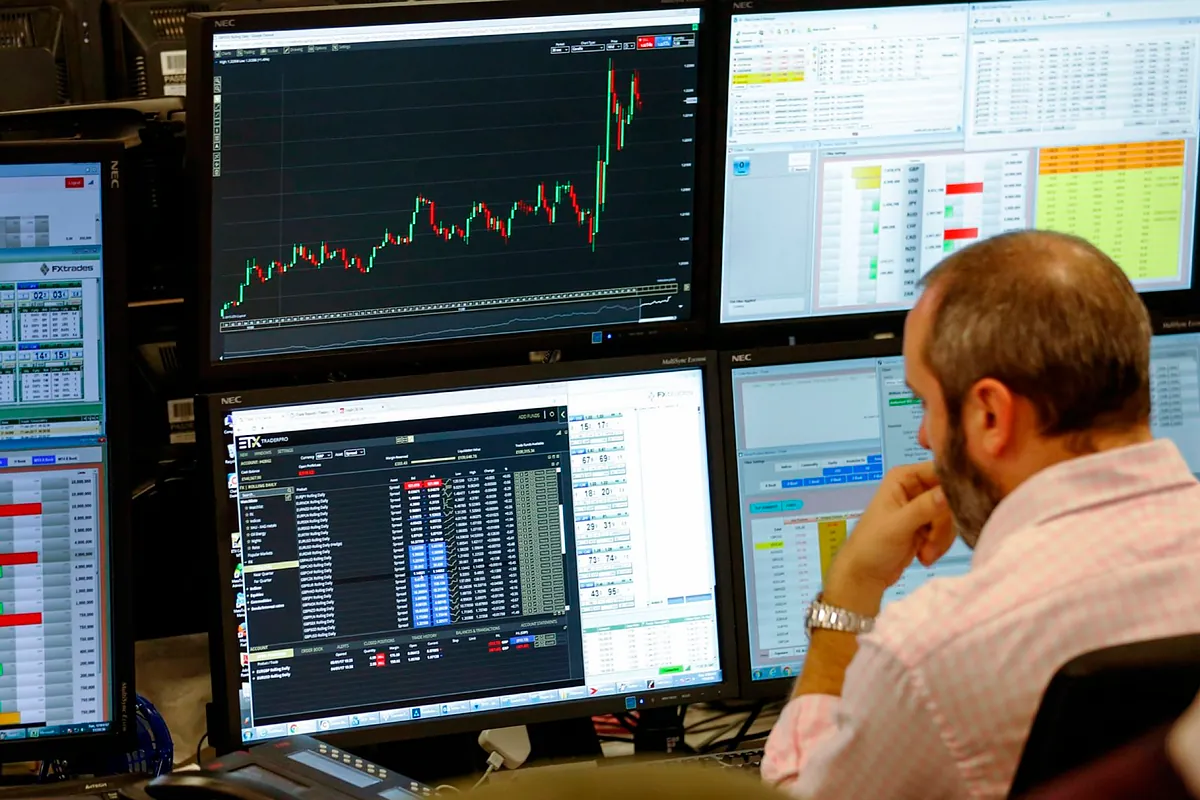 Fondos opacos para el desenfreno de crédito privado en aseguradoras