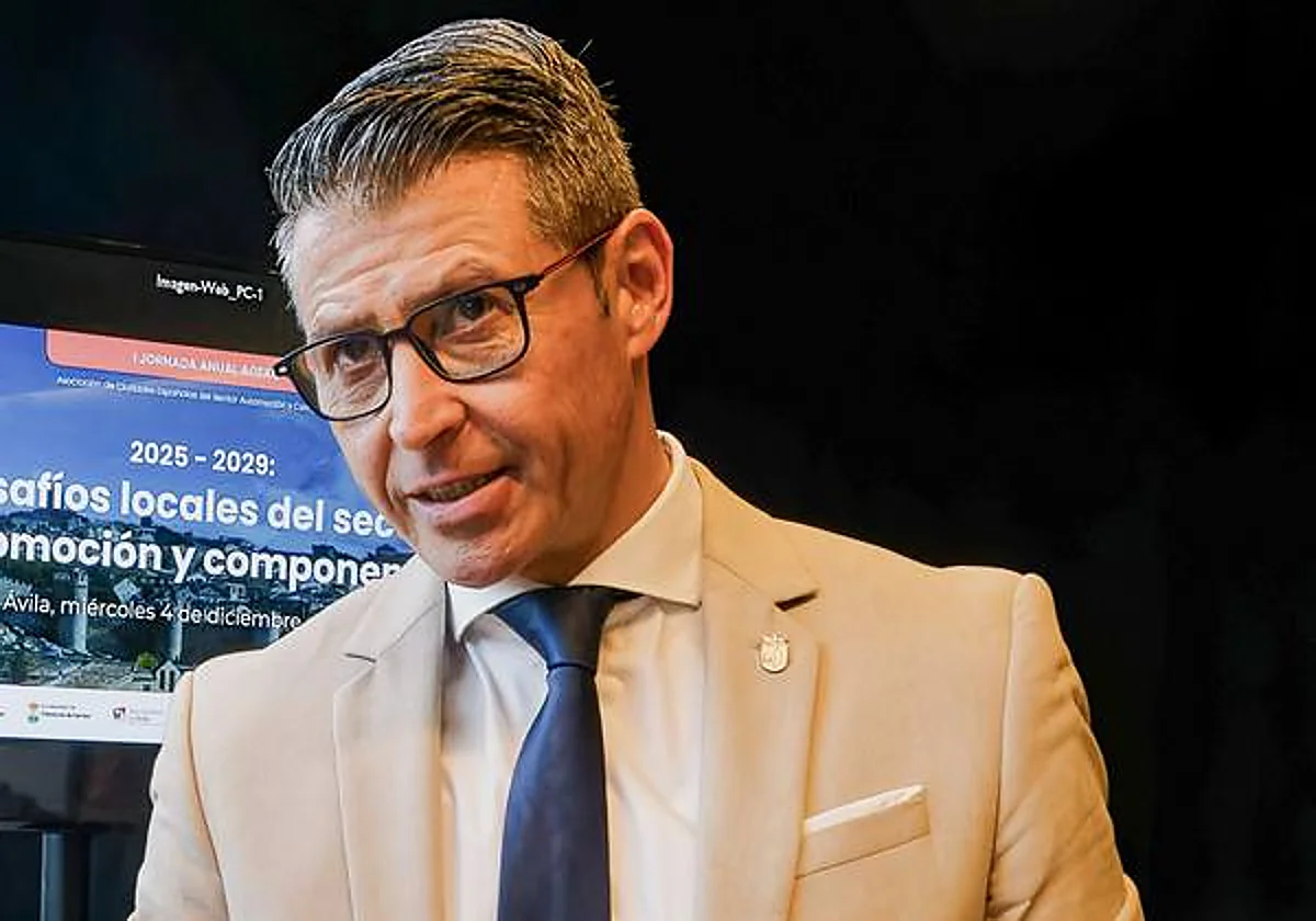 El alcalde de Almussafes deja la Ejecutiva del PSPV pero seguirá en el Ayuntamiento pese a la denuncia por acoso sexual