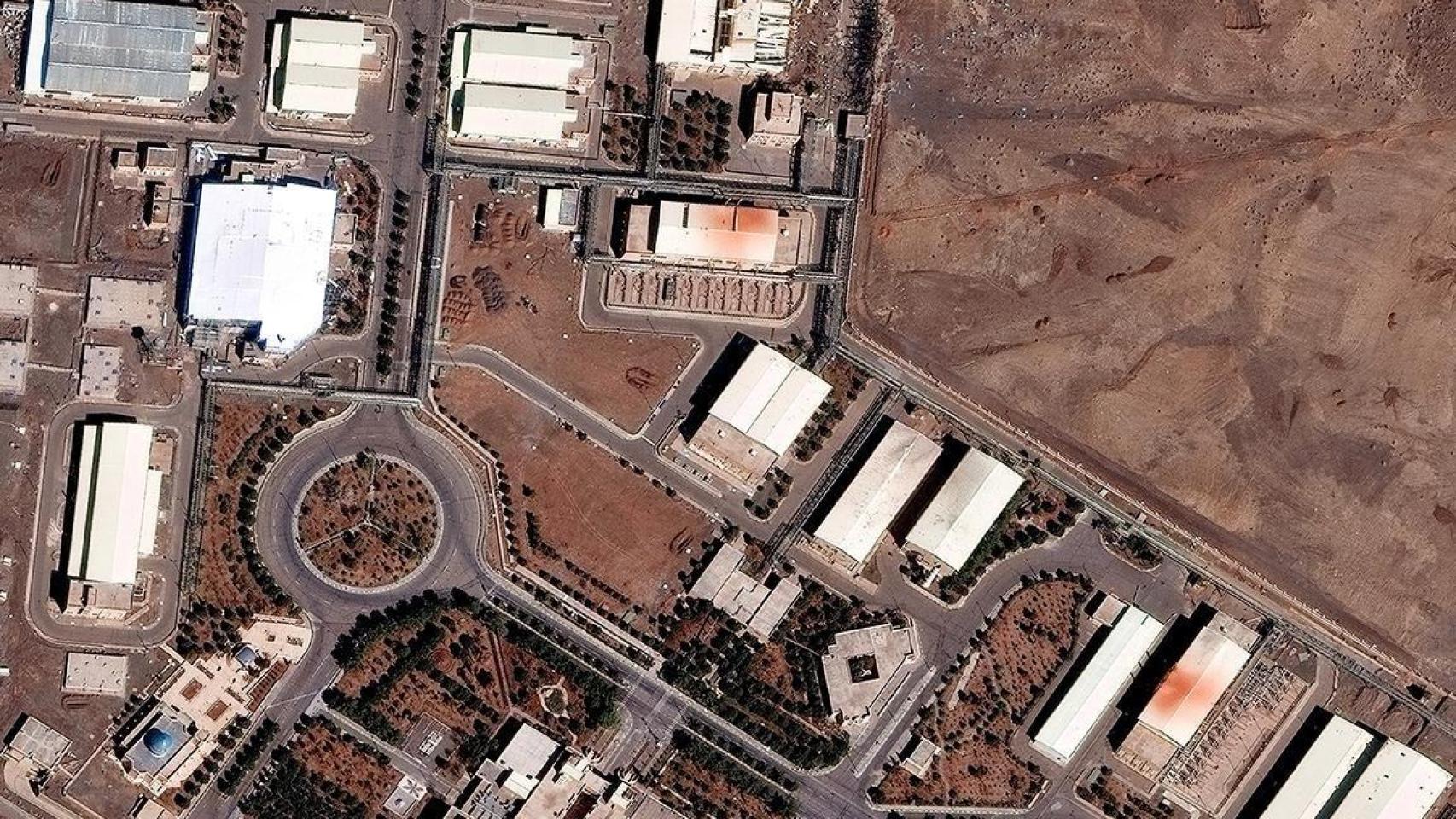 EEUU e Israel atacan la planta nuclear iraní de Natanz, el centro clave de su programa de enriquecimiento de uranio