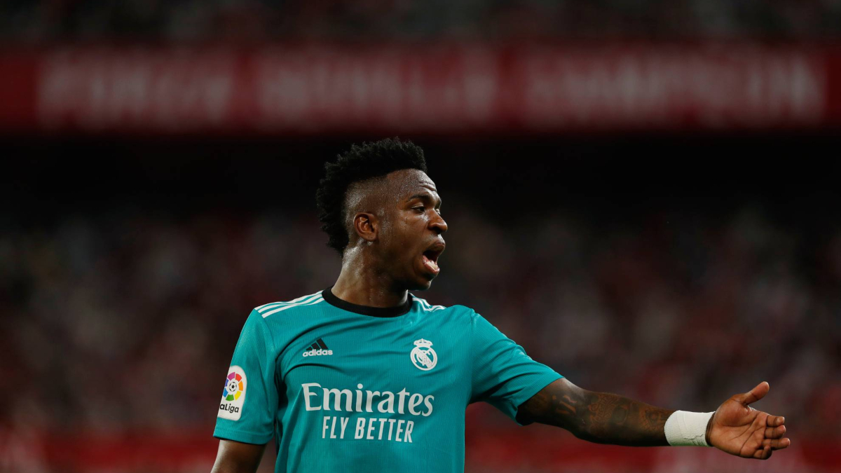 Piden un año y nueve meses de cárcel para el aficionado del Sevilla que llamó "mono" a Vinicius