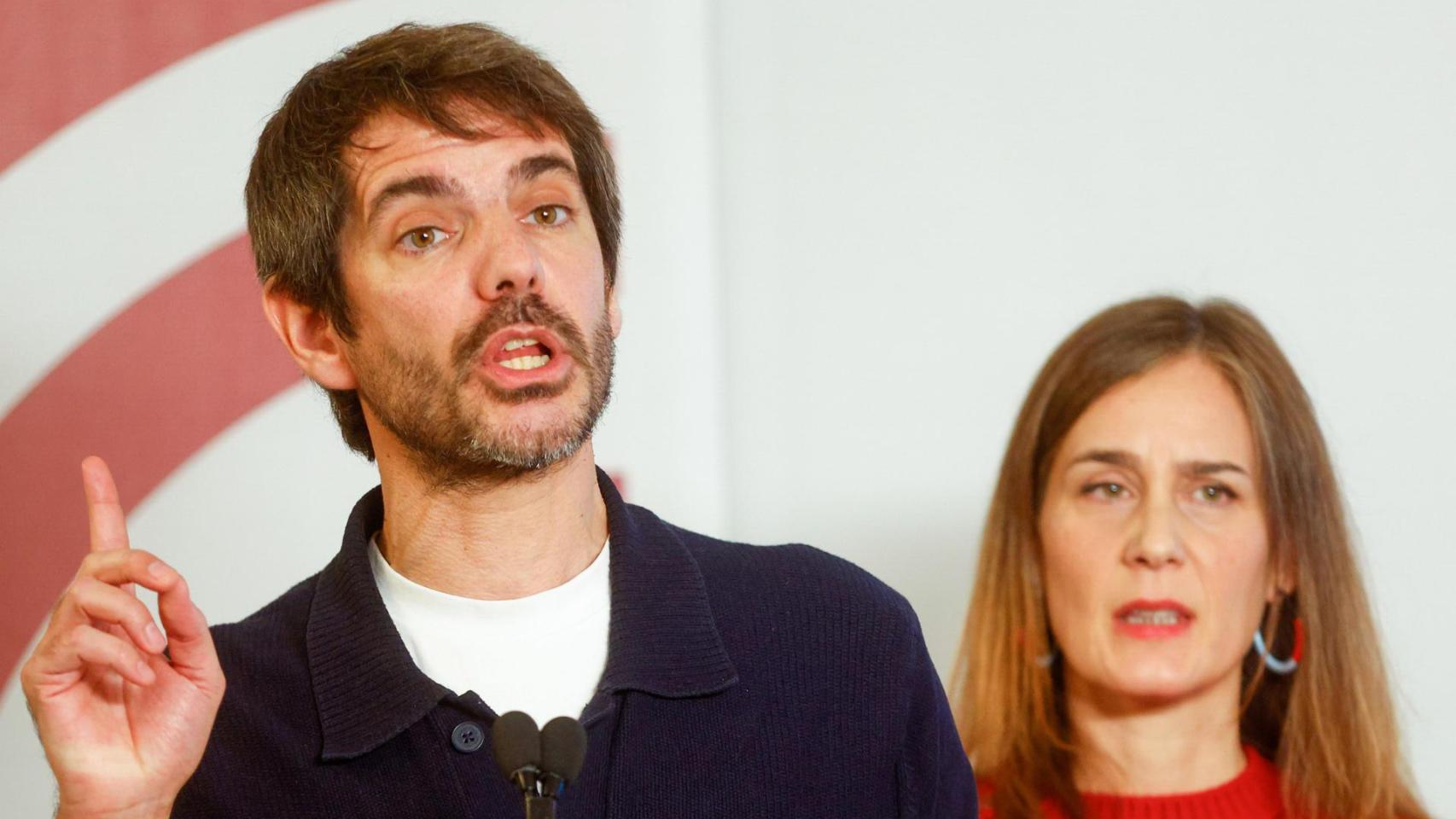 Urtasun elude el rapapolvo del PSOE a Yolanda Díaz y reclama una "remodelación urgente" del Gobierno por los escándalos