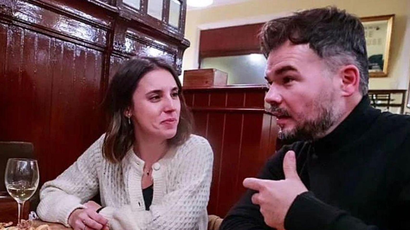 Irene Montero y Gabriel Rufián, ¿nueva pareja de baile en la izquierda? Pero ella quiere más inmigrantes y él más seguridad