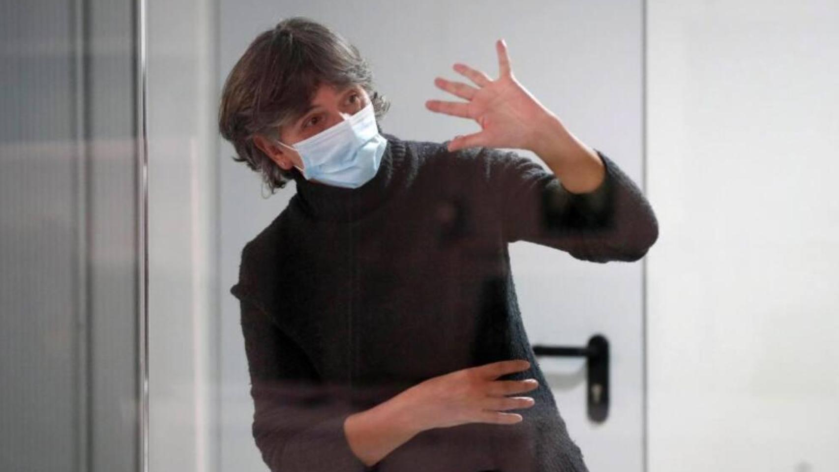 PP y UPN rechazan la salida de la etarra 'Anboto': "Sánchez gobierna gracias a los que no condenan el tiro en la nuca"