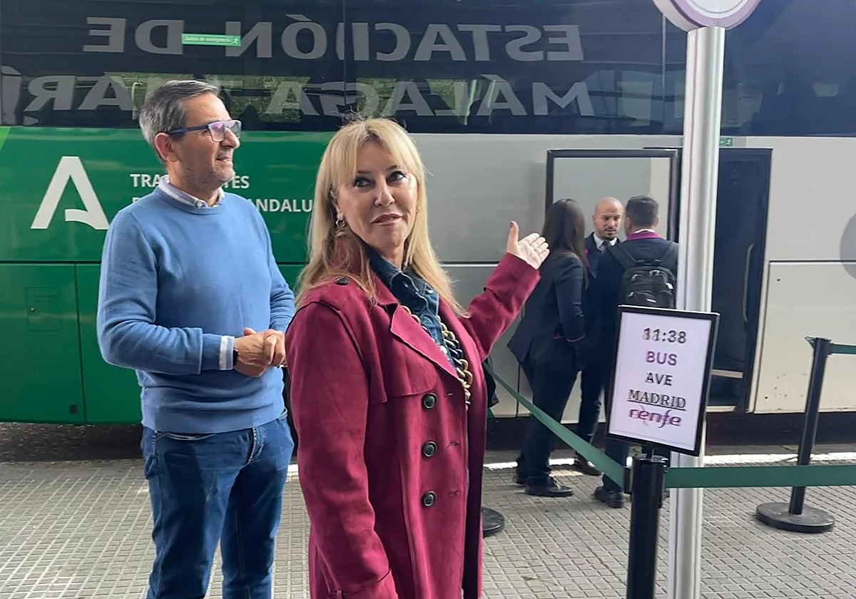 Carolina España anima a viajar a Málaga a quienes tenían previsto hacerlo, aunque no haya tren