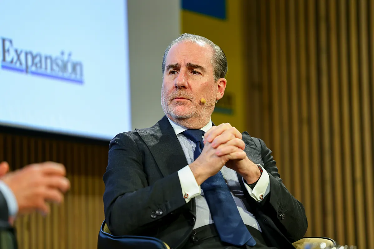 Santander descarta que las advertencias de Trump a España frenen la compra de Webster