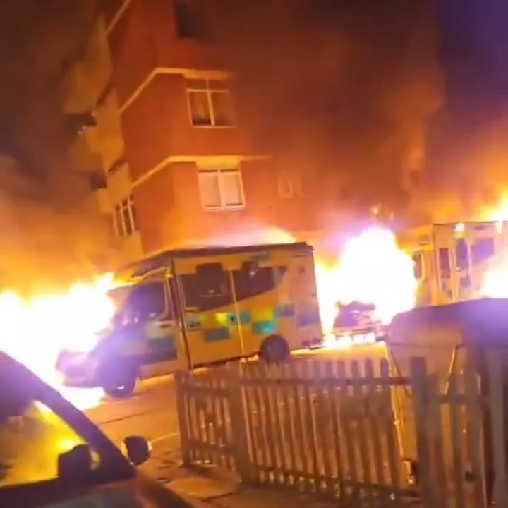 Un grupo chiita reivindica el incendio de cuatro ambulancias frente a una sinagoga en Londres