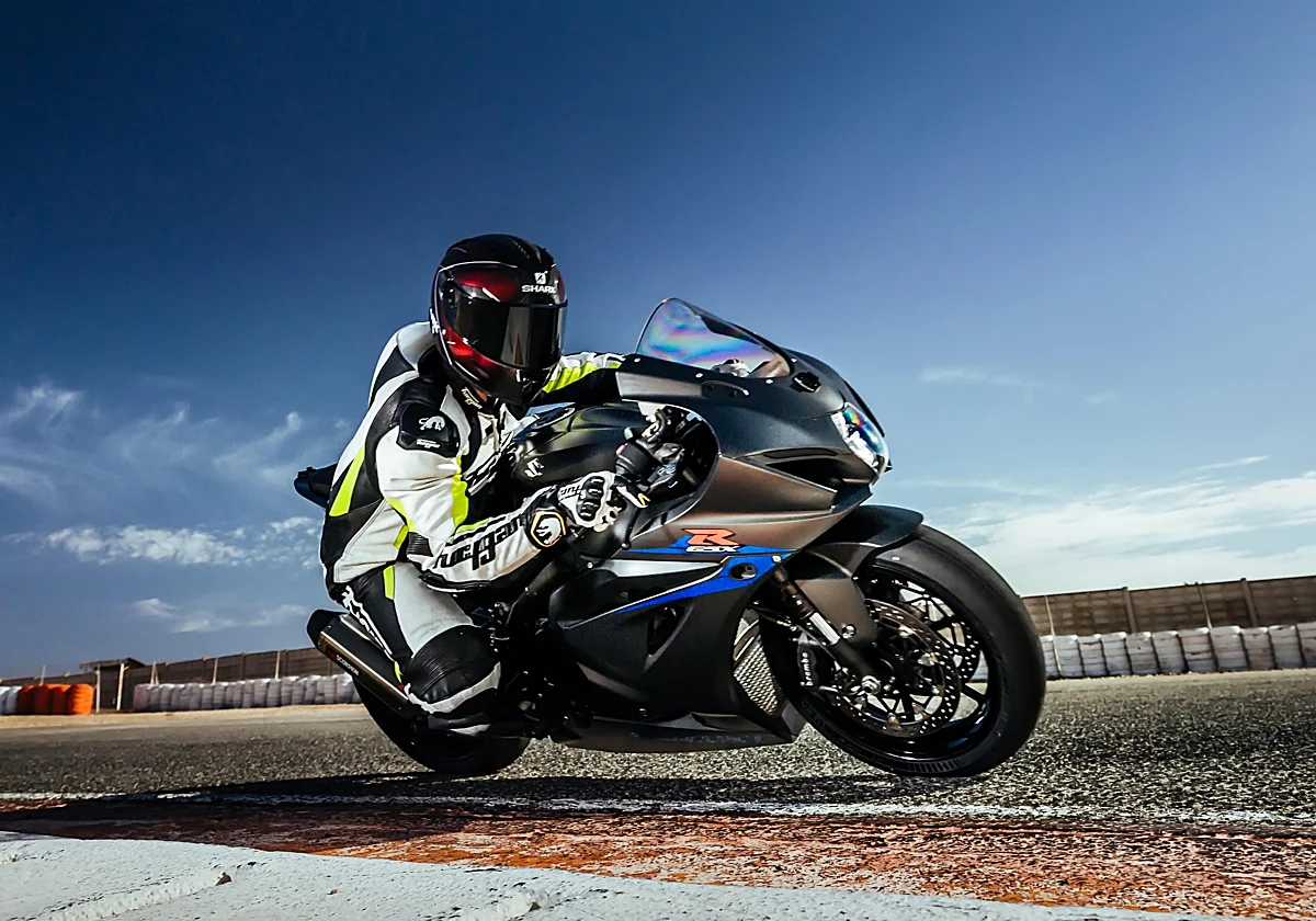 El circuito, al alcance de todos los motoristas con los Michelin Power Days