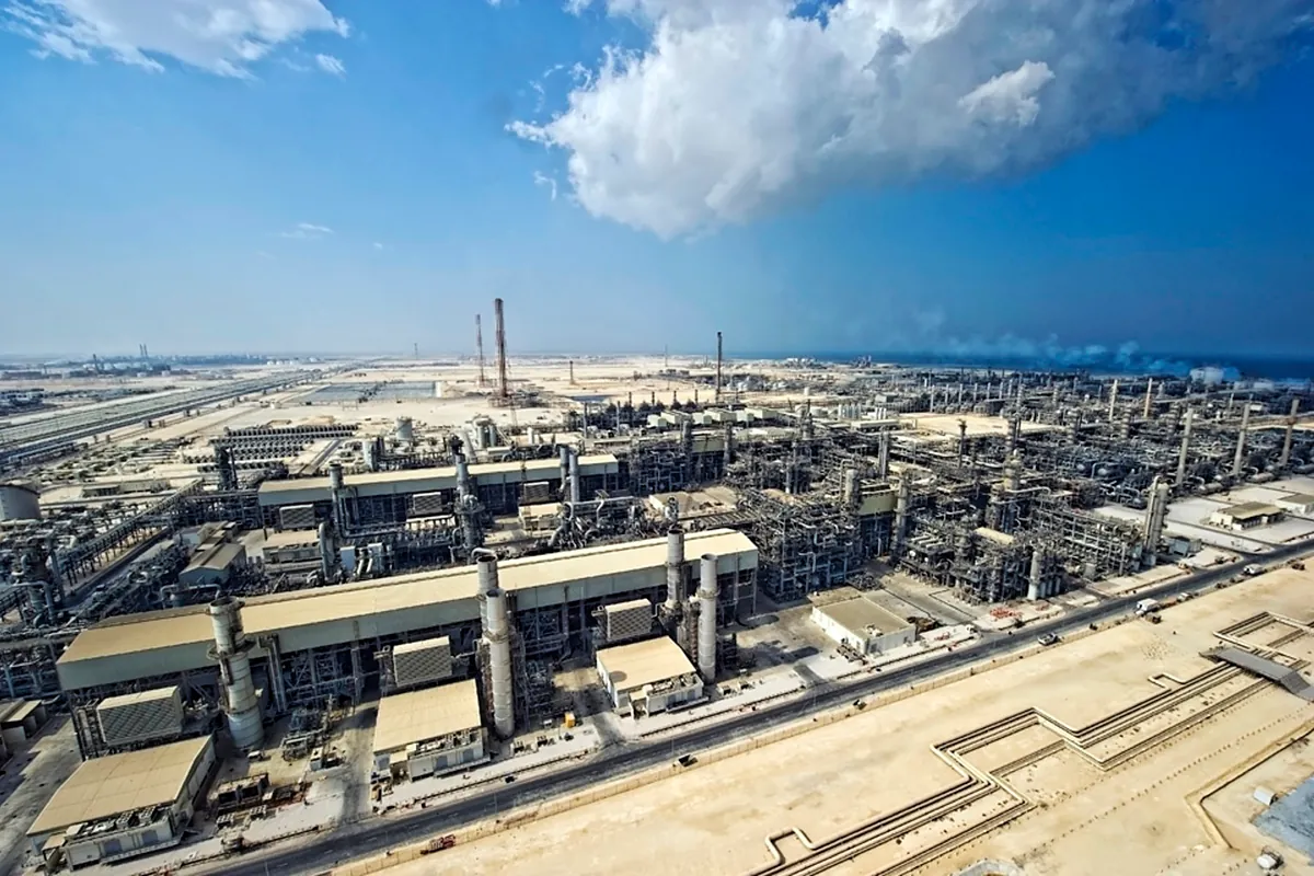 ¿Se pueden revisar los contratos de energía por la guerra en Irán?