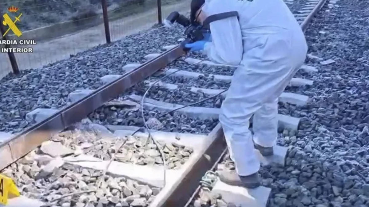 El análisis del accidente de Adamuz sigue bloqueado tras dos meses por falta de peritos