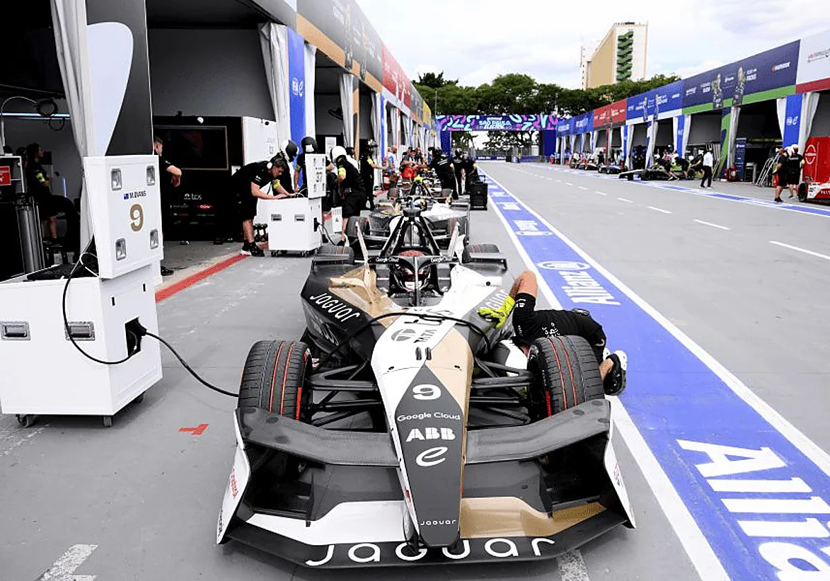 Desde los garajes, la pista de salida, a las 'Race Suite': Así se vive una carrera de Fórmula E desde dentro