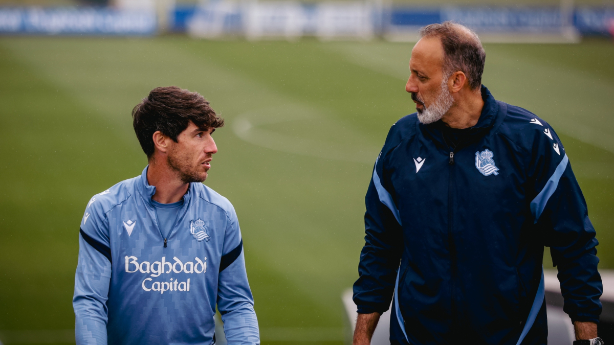 Aritz Elustondo puede volver a ser importante antes de terminar contrato este 30 de junio