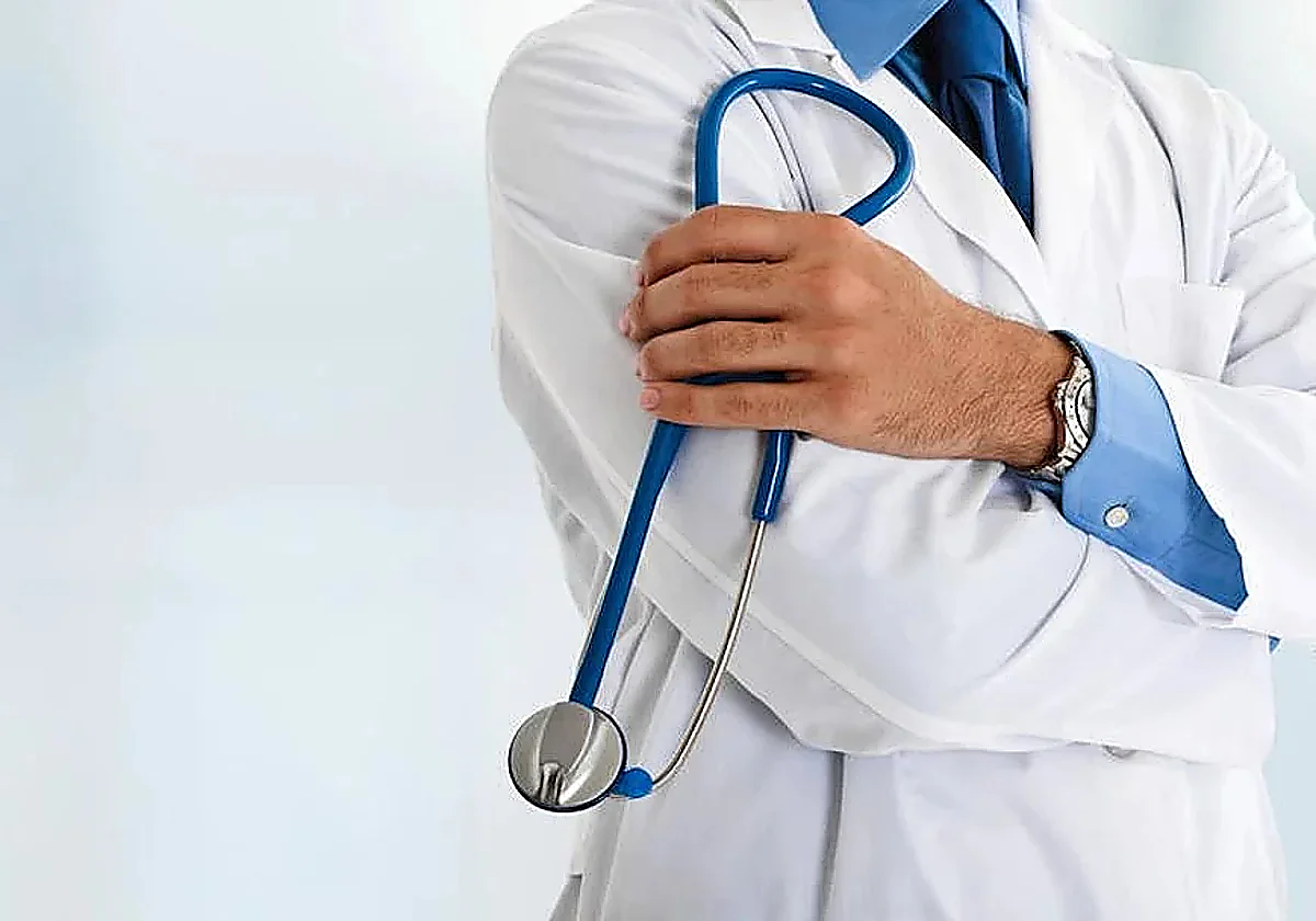 Two Malaga doctors among 50 best private doctors in Spain in 2025