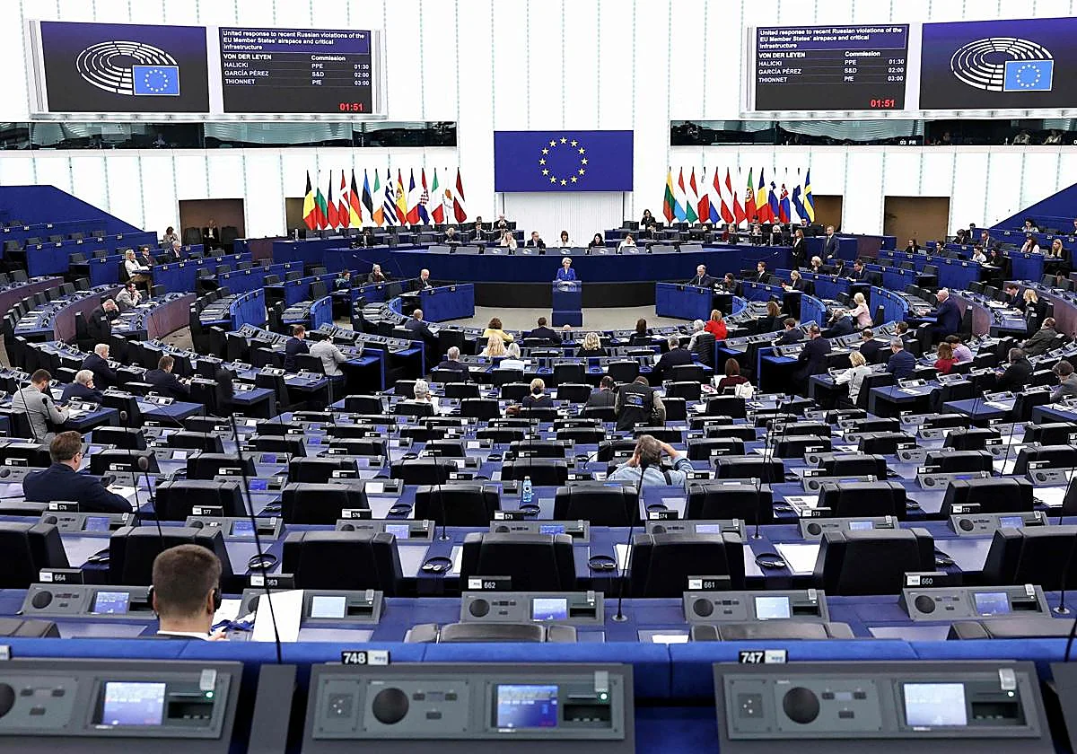 La Eurocámara aprueba la directiva que avala la creación de centros de detención de migrantes