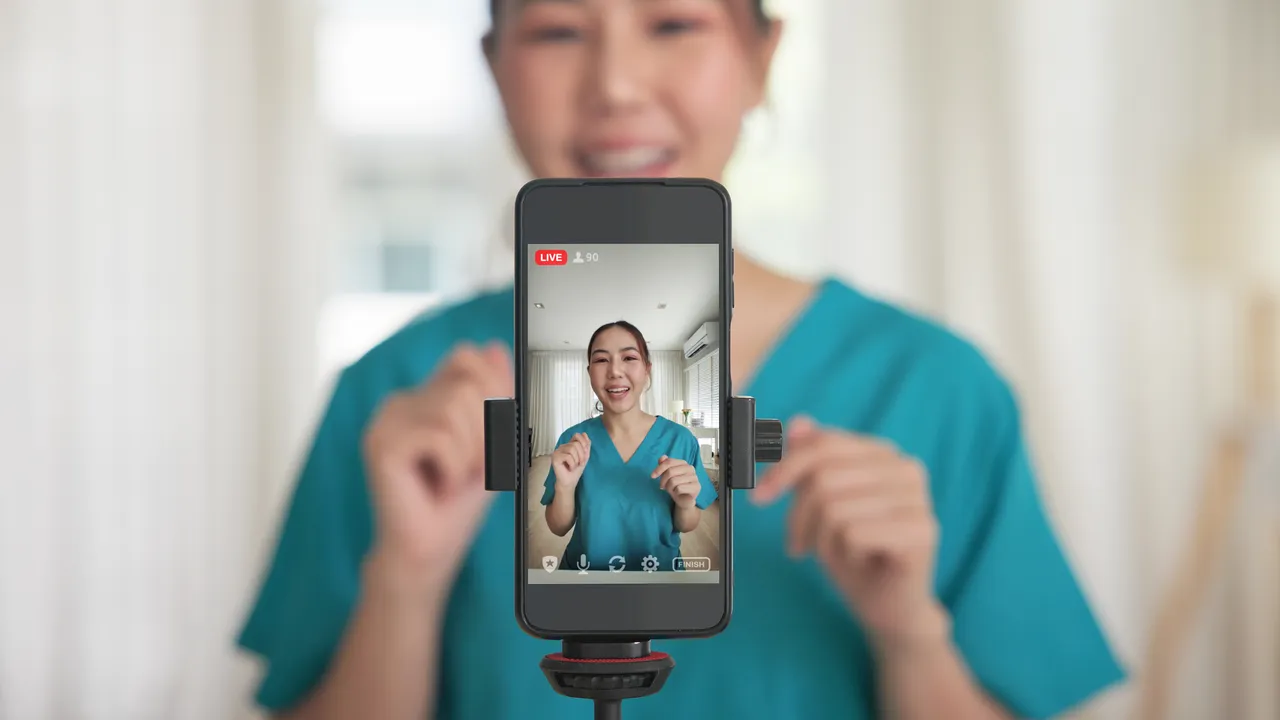 Los influencers que recomiendan medicamentos ya son un problema de salud pública