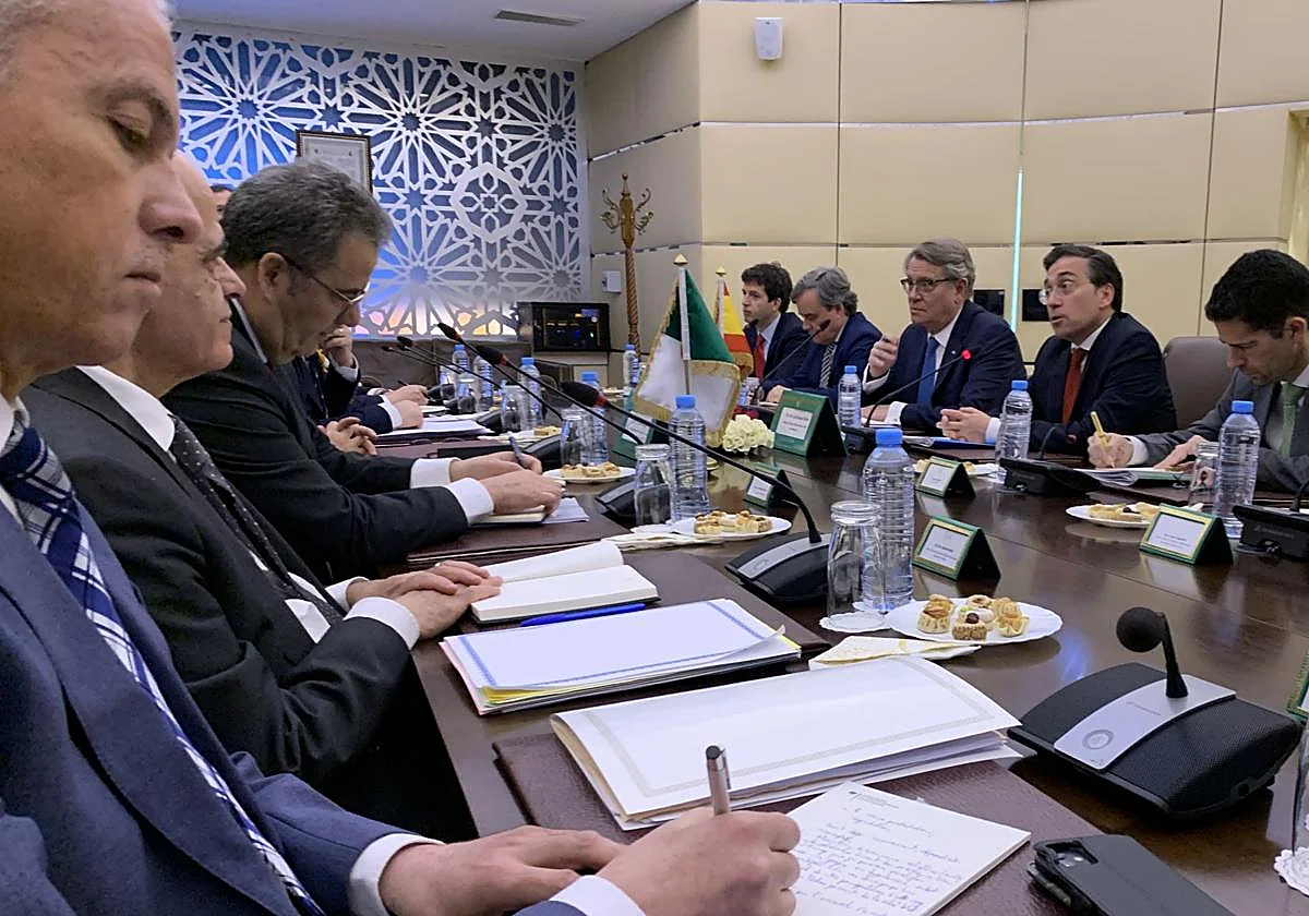 España refuerza su «asociación energética» con Argelia en plena guerra de Irán