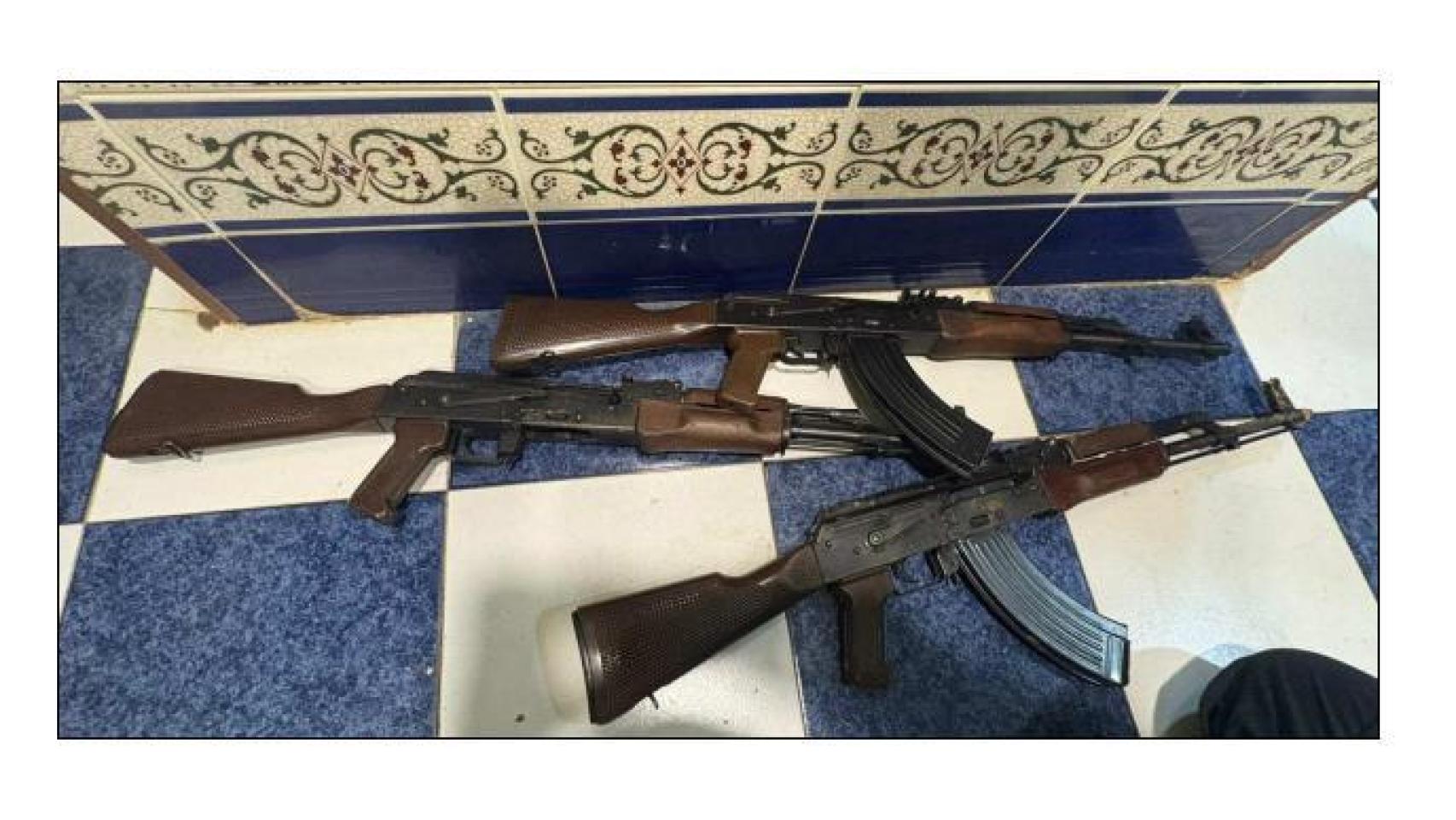 El onubense que vigilaba 4,5 toneladas de coca y AK-47 de los narcos pide al juez su libertad tras el alud de excarcelaciones