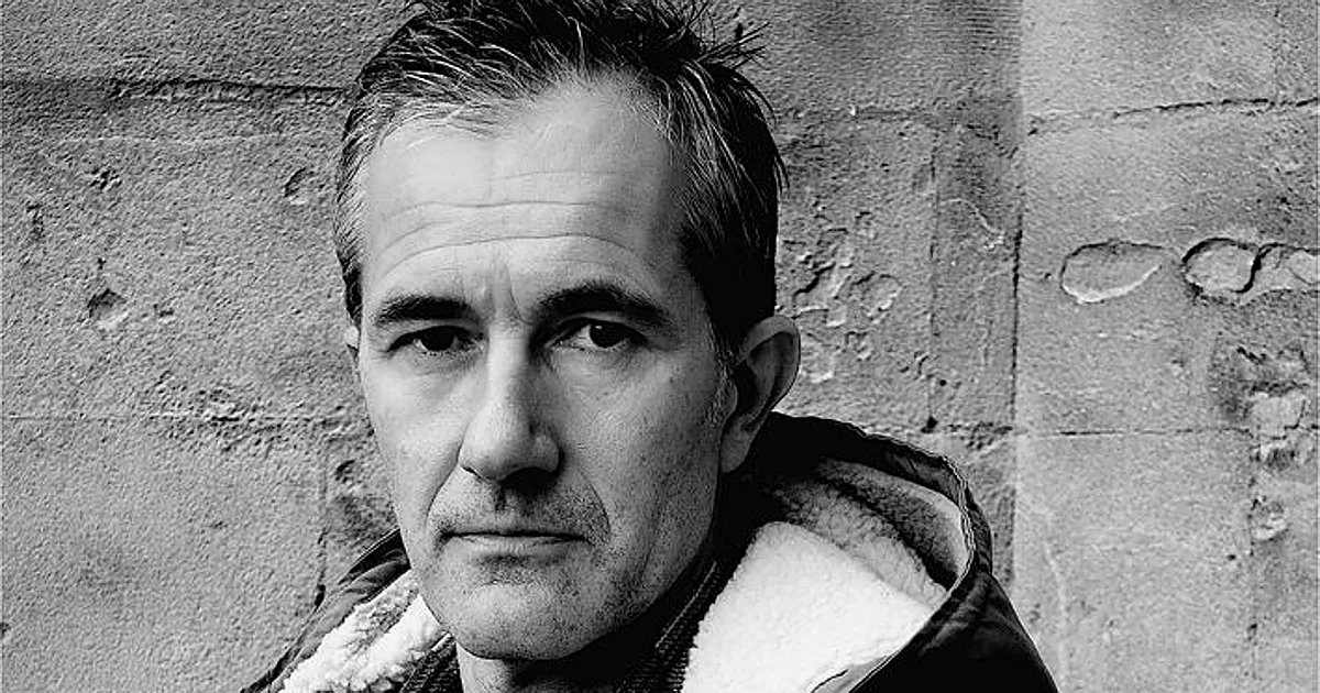 Geoff Dyer: «La vida ordinaria es mucho más fascinante que cualquier hazaña espectacular»