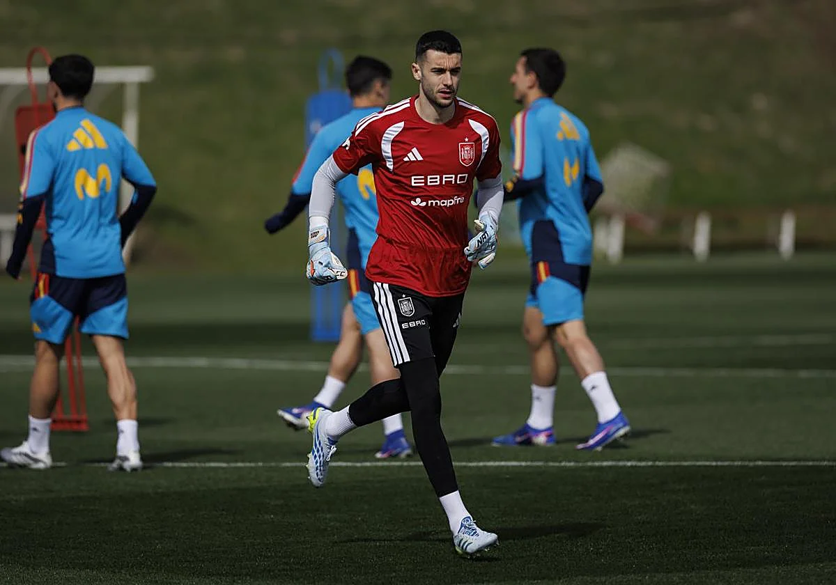 Luis de la Fuente descarta a Joan García para el España-Serbia