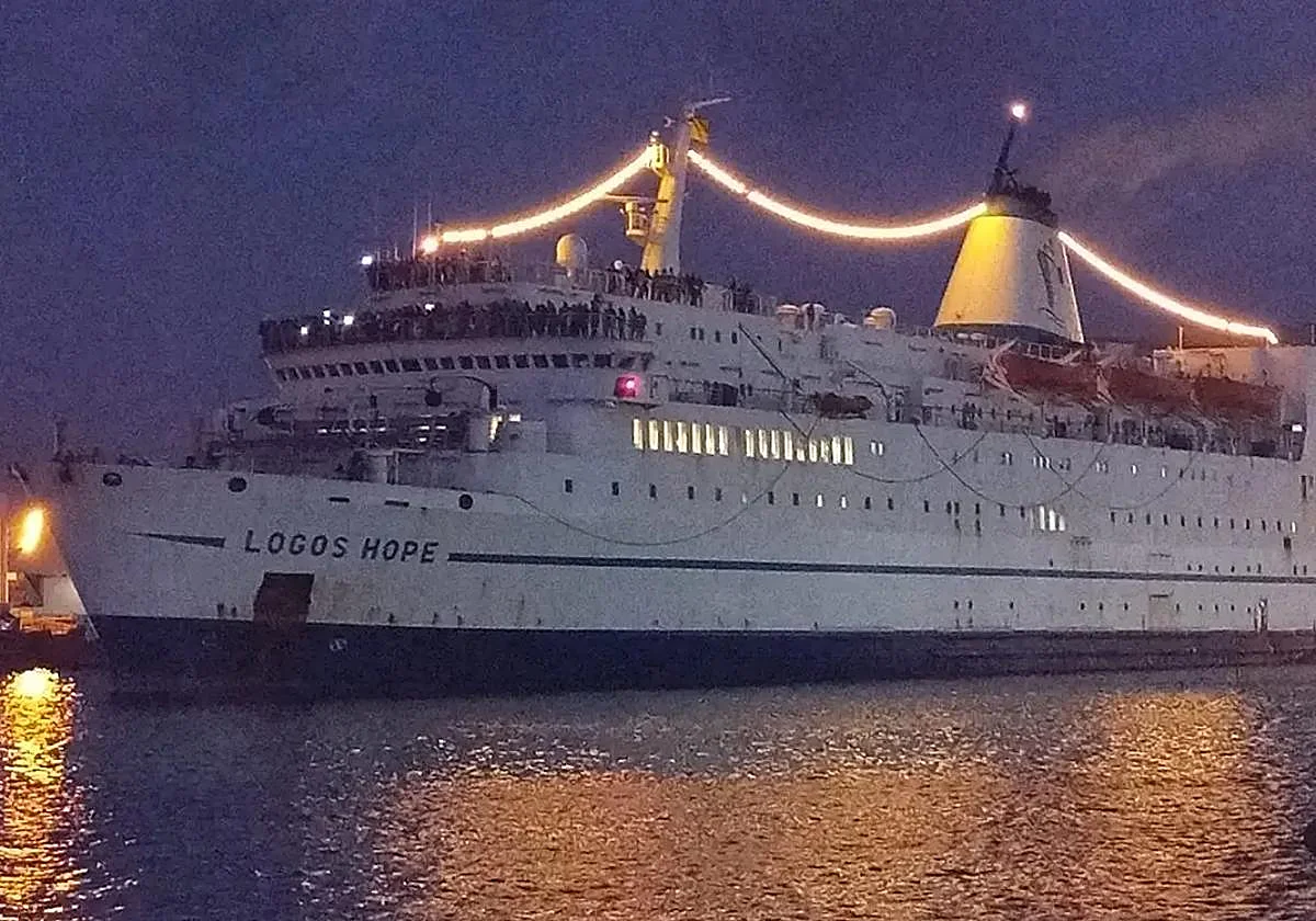 La biblioteca flotante más grande del mundo puede visitarse en Málaga