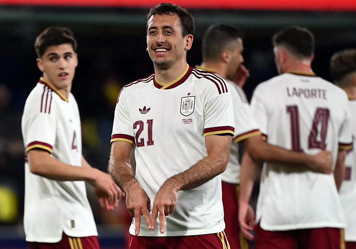 España baila a Serbia al ritmo de los goles de Oyarzabal