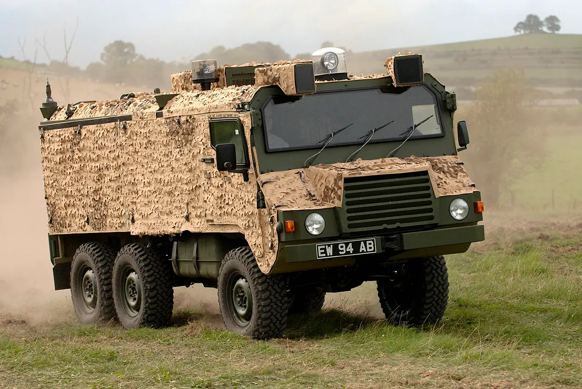 Indra, Scania e Iveco compiten por un megacontrato de camiones militares de 1.000 millones