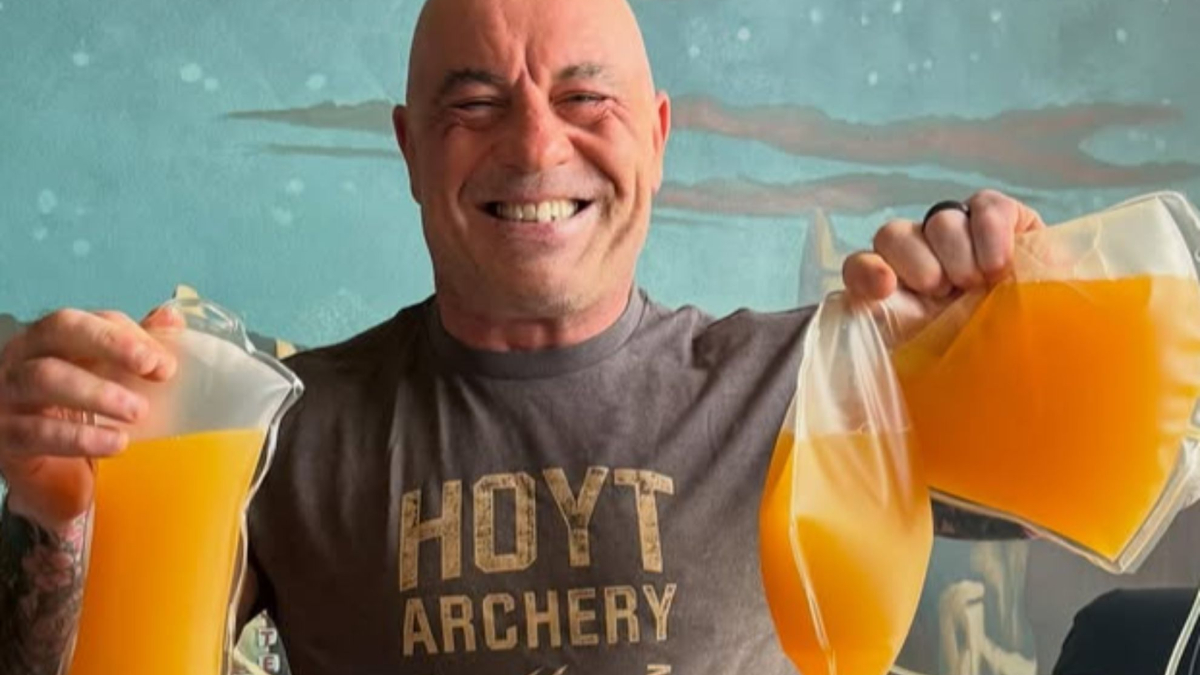 Joe Rogan se somete a una plasmaféresis: "Como cambiar el aceite de tu cuerpo"