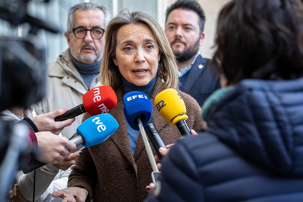 El PP pide deflactar el IRPF ante unas medidas anticrisis "insuficientes y ya caducadas"
