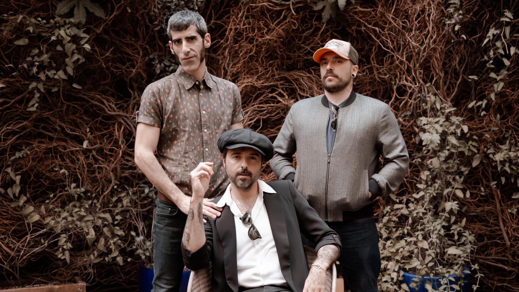 Sidecars: "El amor es encontrar una compañera y que le gusten las mismas comidas que a ti para cocinar juntos: eso es lo más guay"