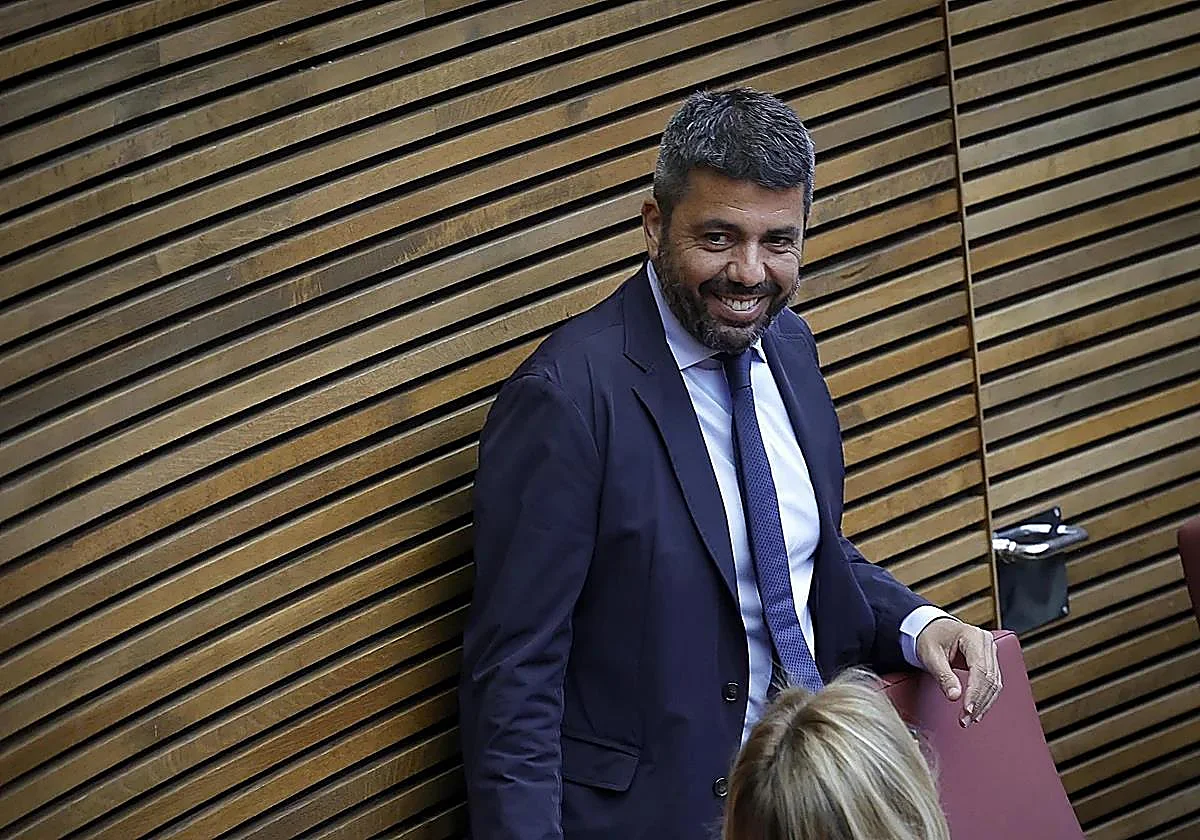 Mazón cambia de estrategia: quiere personarse en la causa de la dana al sostener que la jueza le sigue investigando
