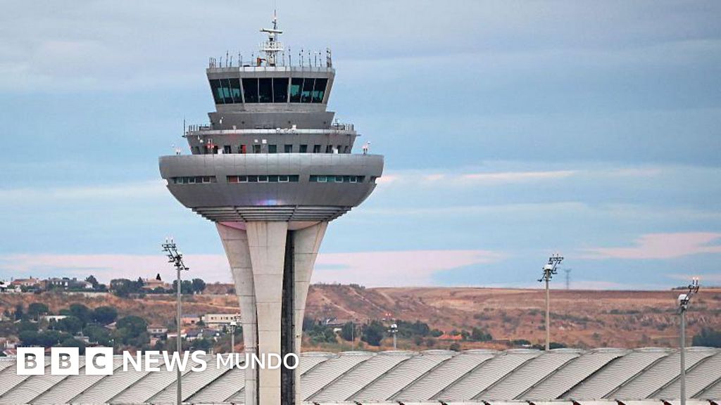 España cierra su espacio aéreo a los aviones de EE.UU. que participan en la guerra de Irán