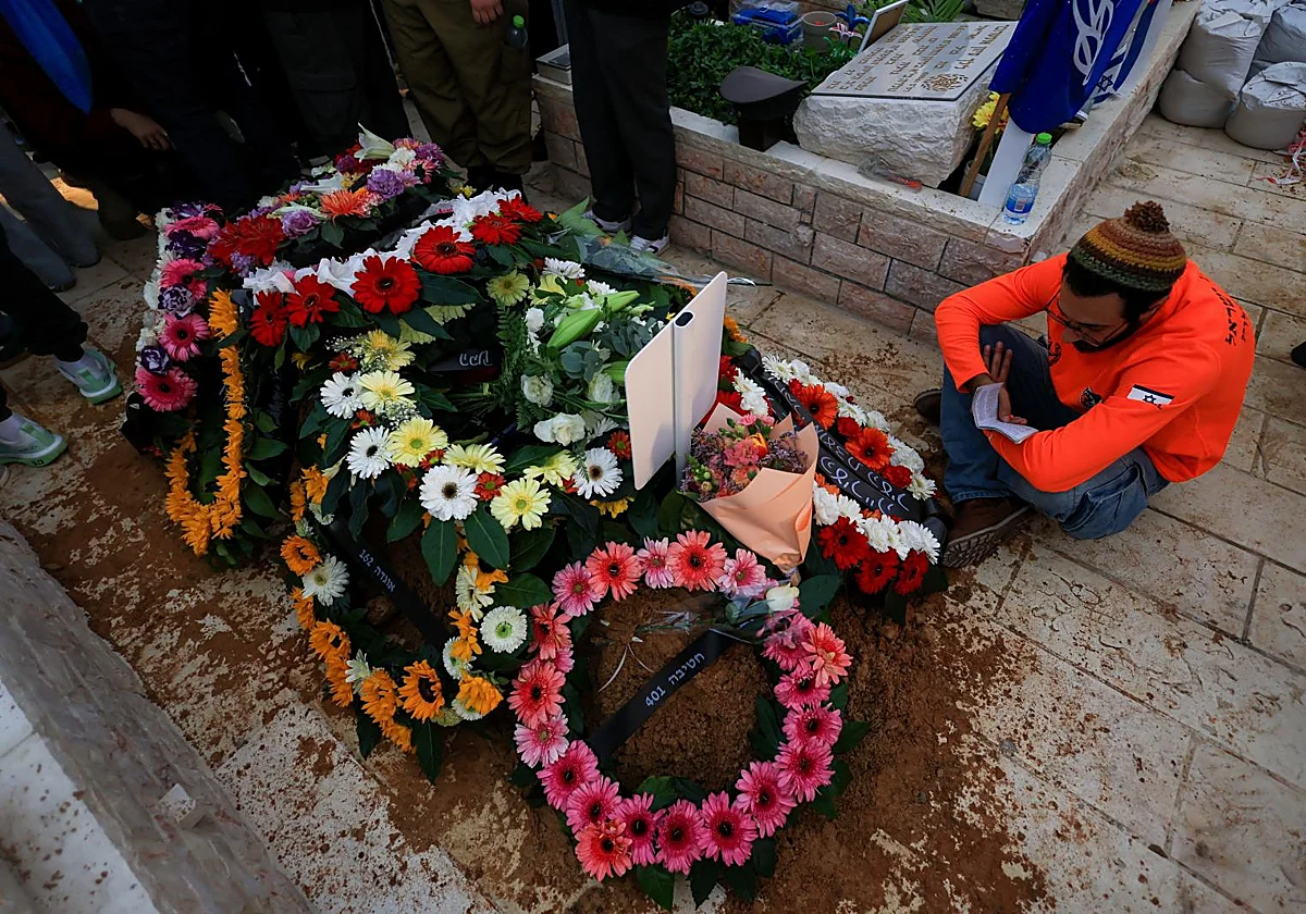 Sigue en directo la última hora de la guerra en Oriente Medio | Un ataque iraní alcanza a un petrolero de Kuwait en el puerto de Dubái