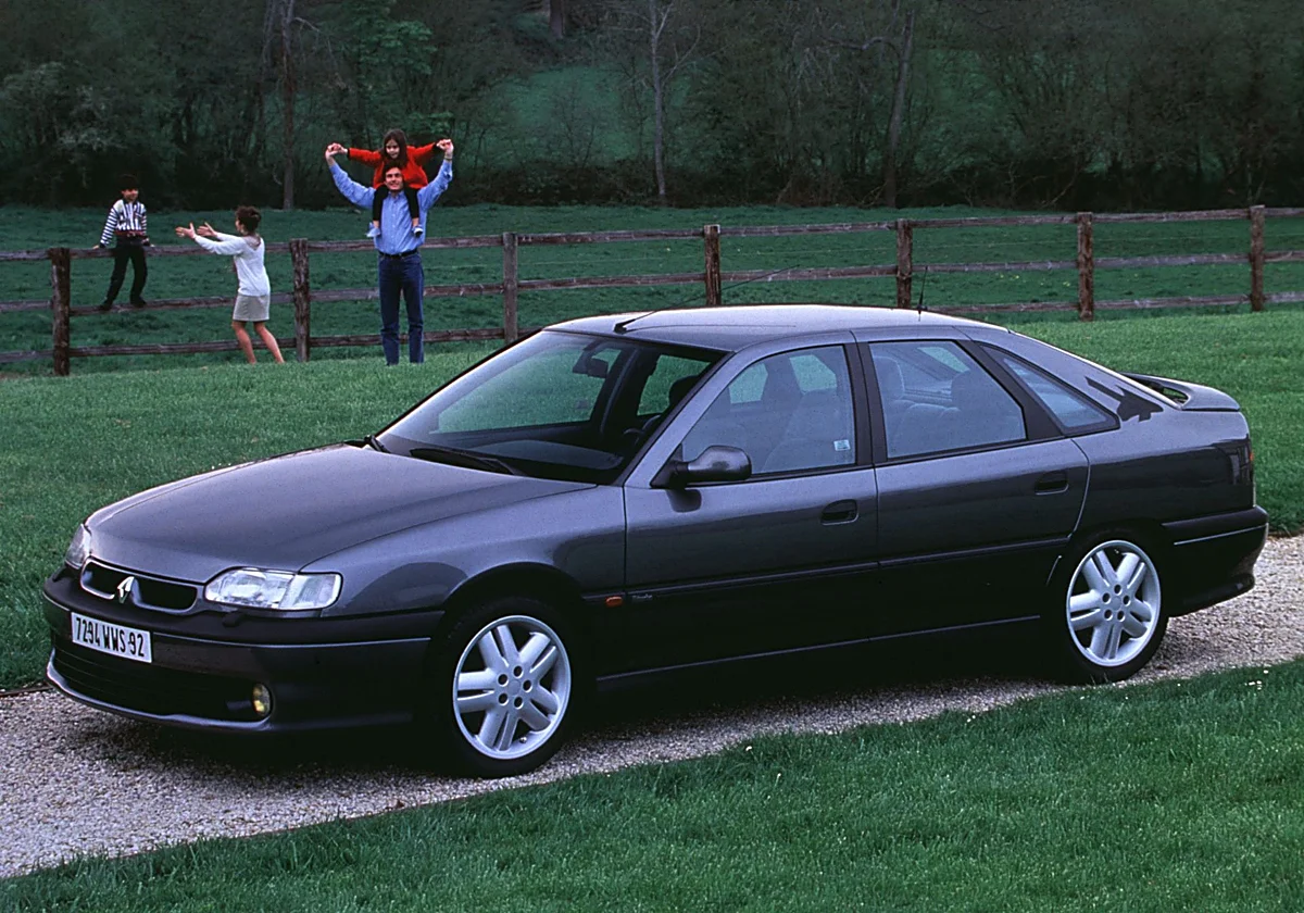 Renault Safrane Biturbo, el órdago francés a los alemanes