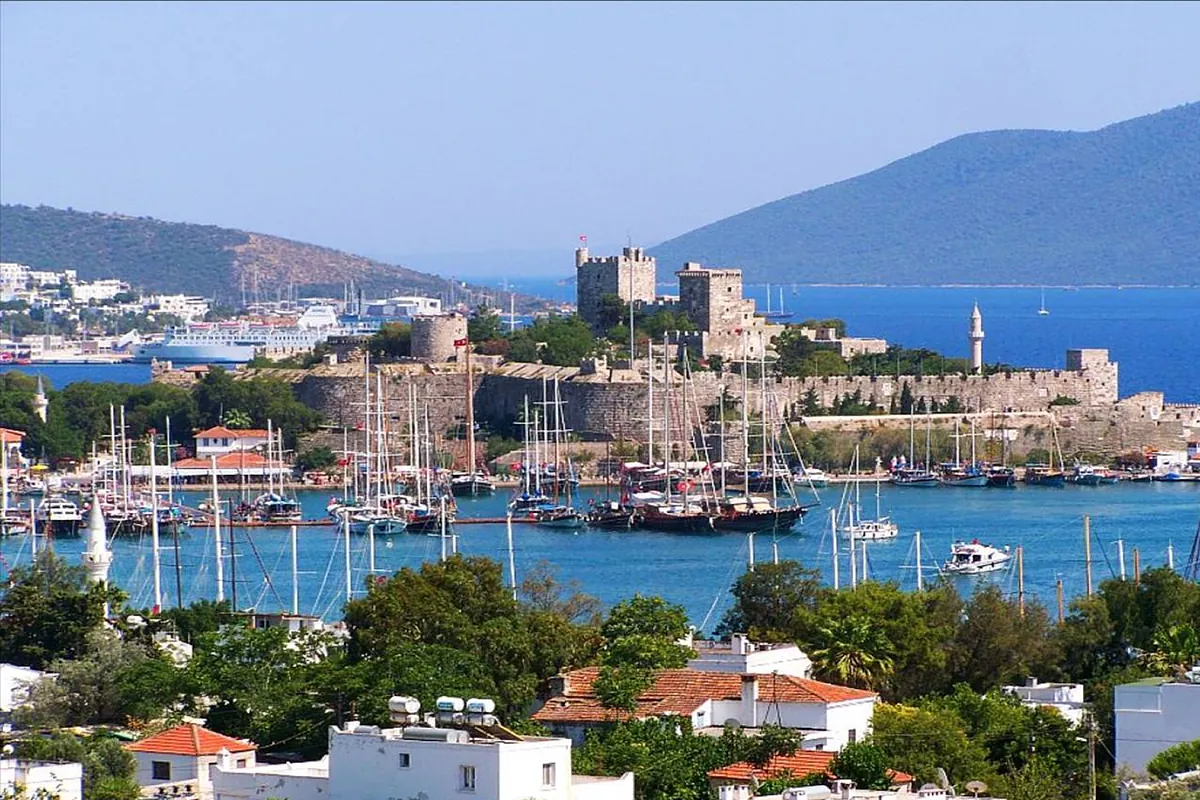 Los turistas se distancian de Chipre y Turquía a medida que la guerra en Irán trastoca los planes de viaje