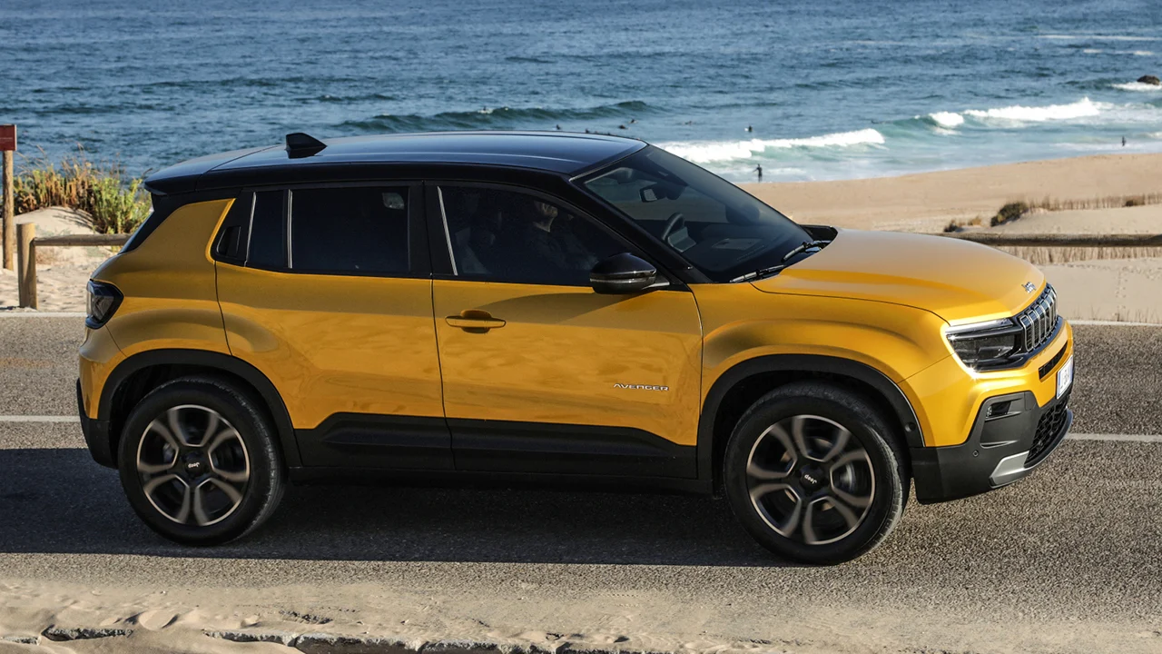 El SUV 4x4 que ha enamorado a Europa aprieta por precio, versión CERO con 10.500 € de rebaja y 400 km de autonomía