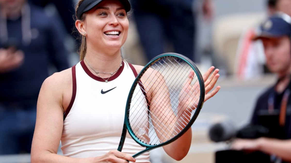 Badosa, Jódar y Mérida avanzan sobre tierra