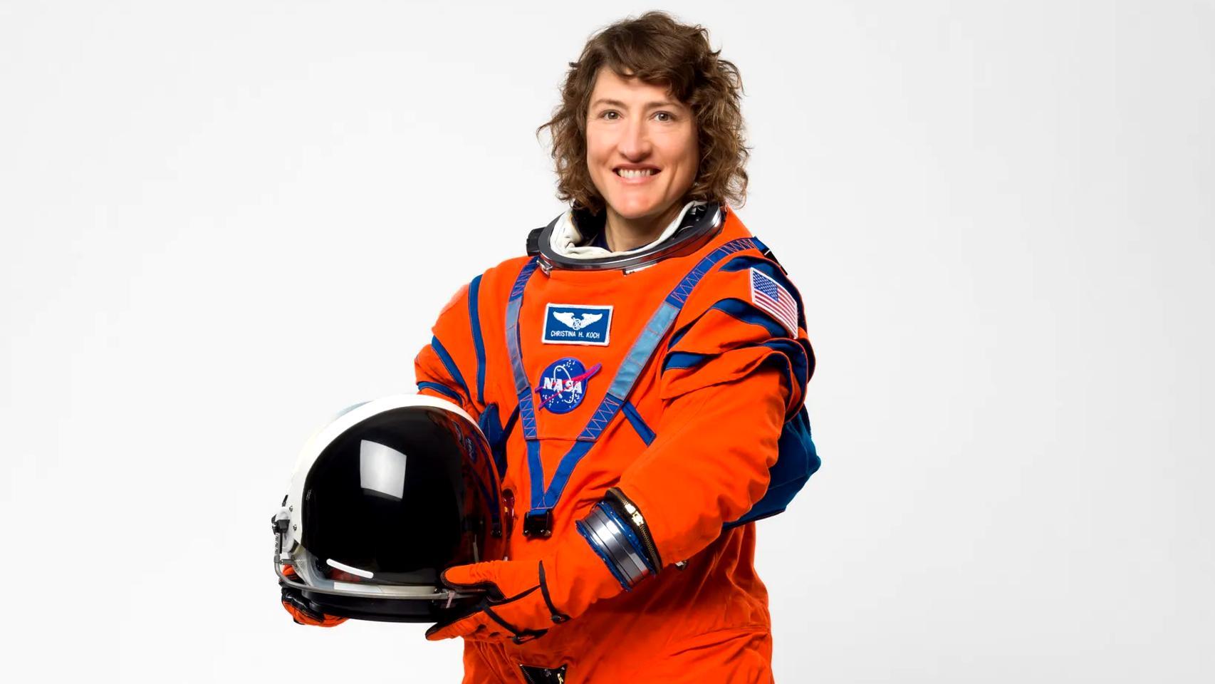 Christina Koch, la primera mujer en ir a la Luna: así es la astronauta que soñaba con explorar el universo desde niña