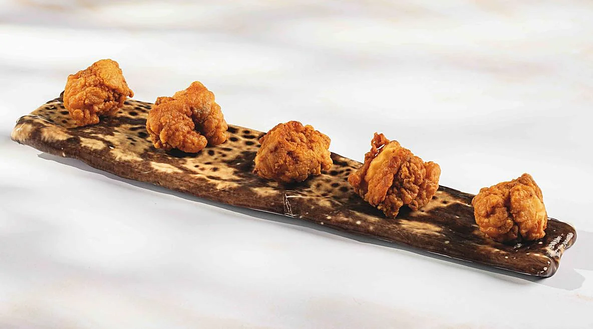 Morena frita en adobo 'Ricardo el Chori'