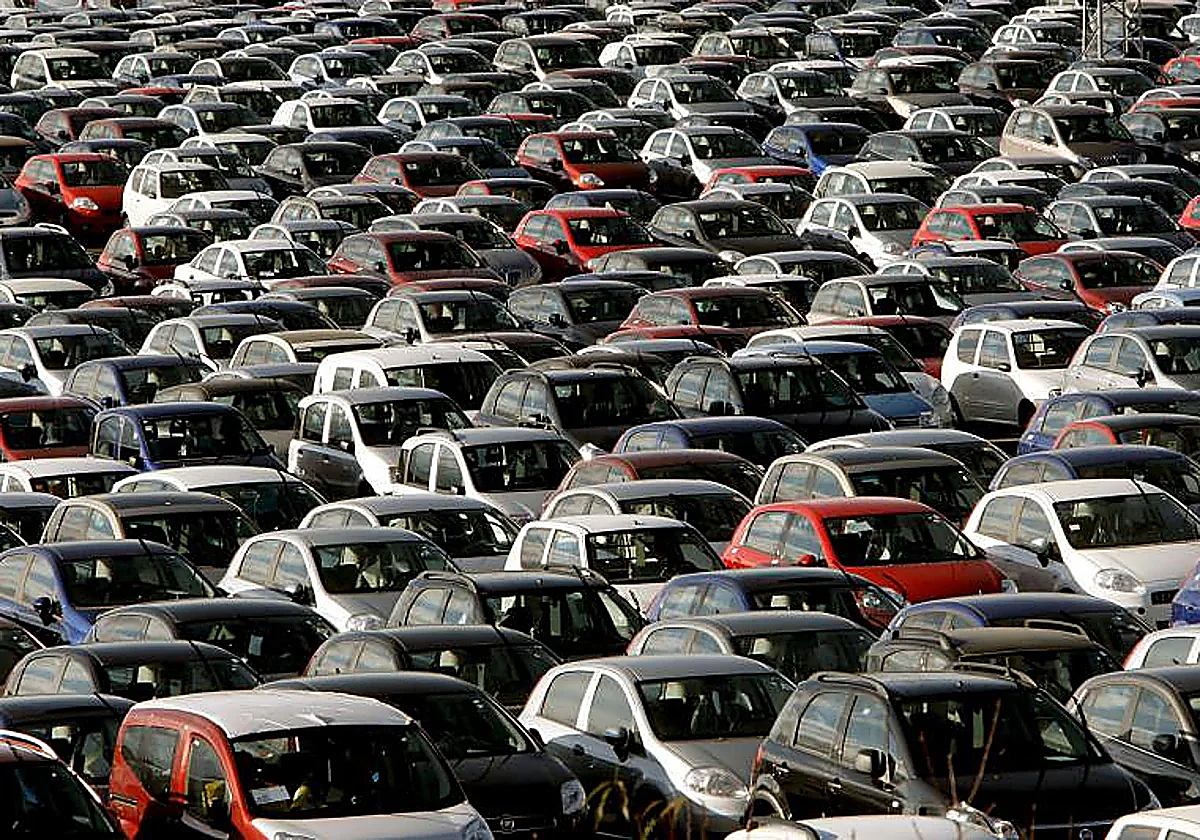 Spain approaches 2005 new car registrations record with 11% growth
