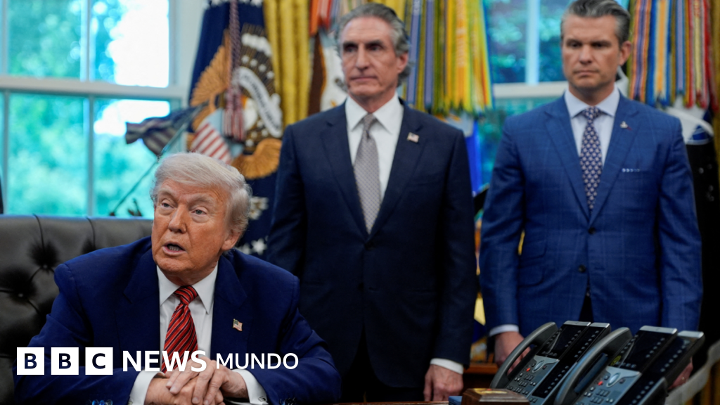 Trump les dice a Reino Unido y a otros países que "vayan a tomar su propio petróleo" al estrecho de Ormuz