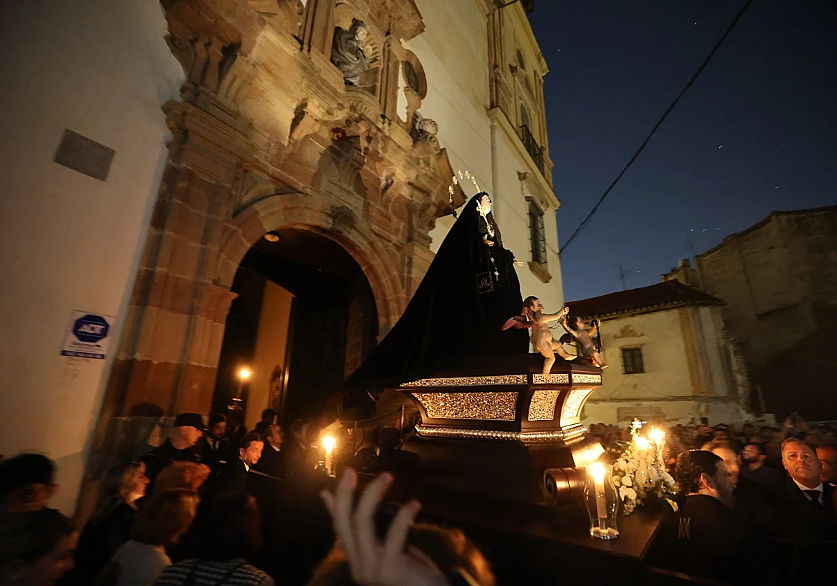 Sábado Santo: ¿sí o no?